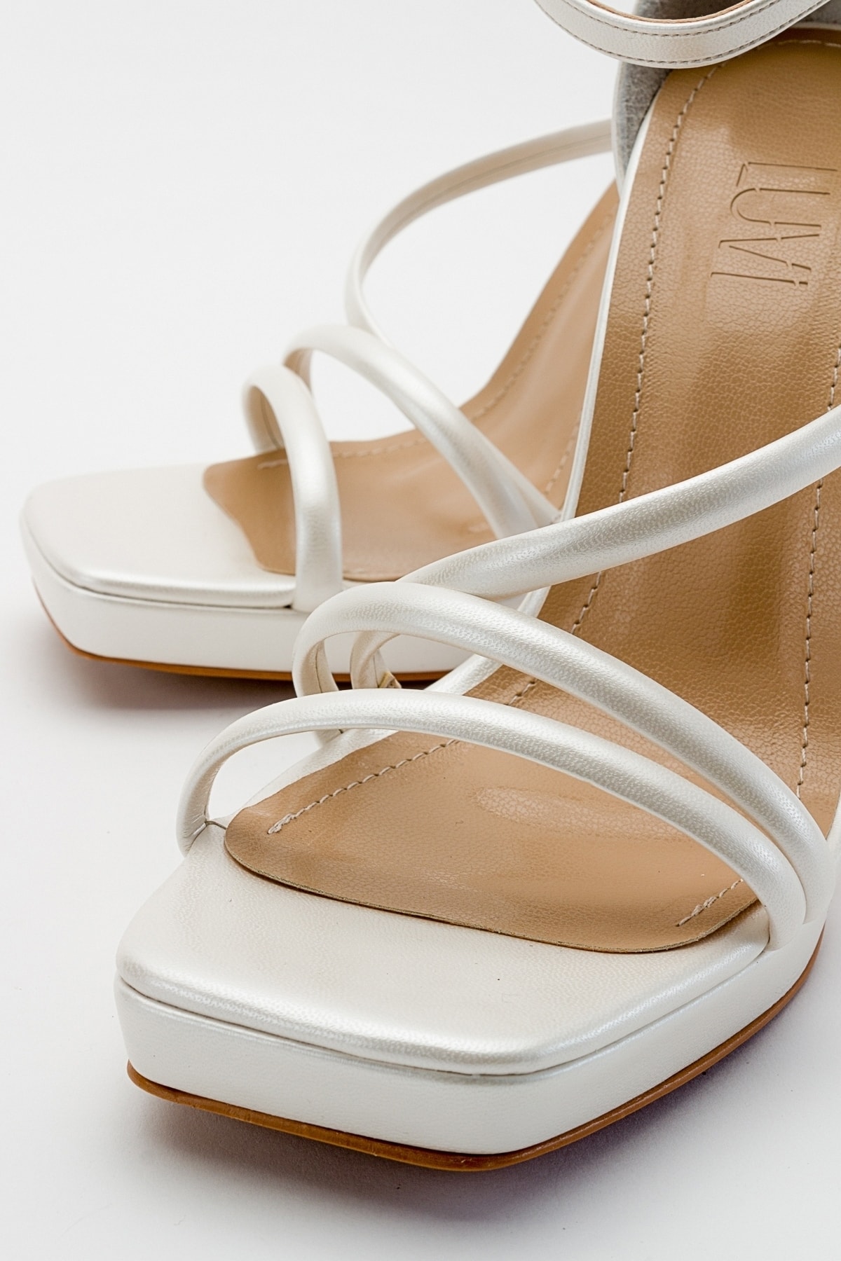 Shelp Pearl Women's High Heels